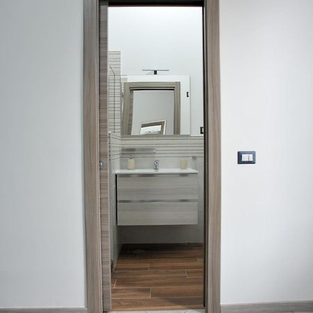 In Center Apartaments Salerno Kültér fotó