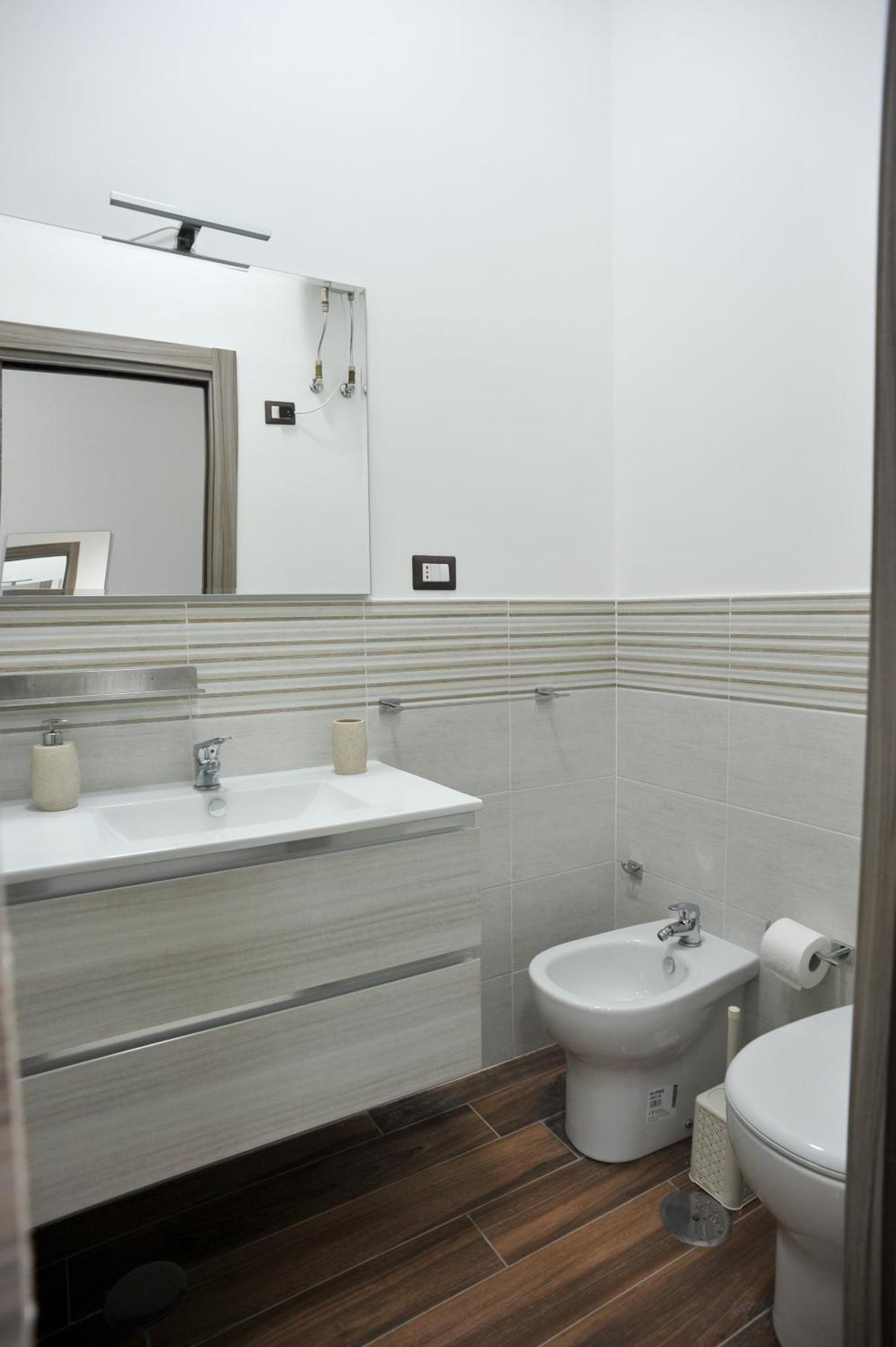 In Center Apartaments Salerno Kültér fotó